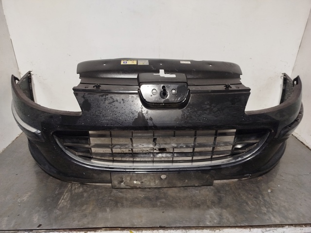 Parachoques Peugeot 407  6D segundo mano