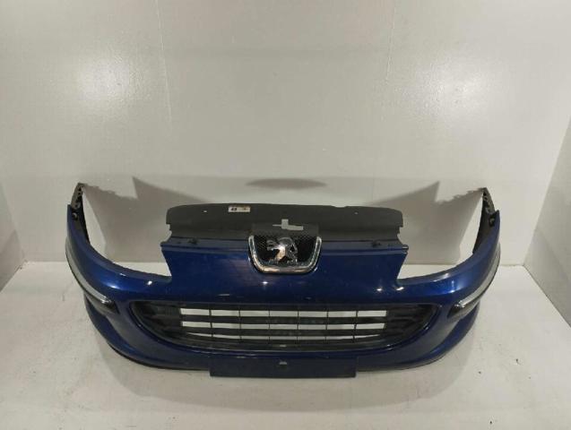 7401RA PEUGEOT Parachoques delantero  disponible Ourense