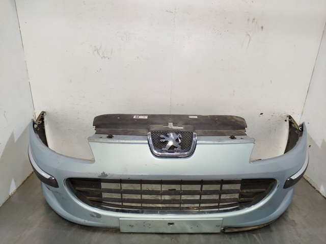 Paragolpes Peugeot 407 sedán desguace