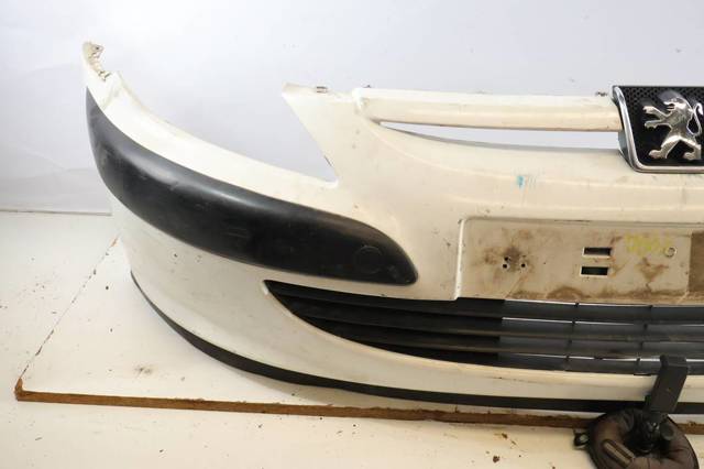 Defensa Peugeot 307 segundo mano en Madrid