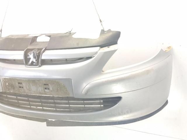 PEUGEOT 7401S6 Parachoques delantero  disponible Lugo