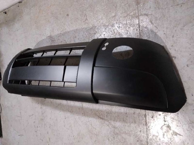 7401W8 Paragolpes  en stock Sabadell