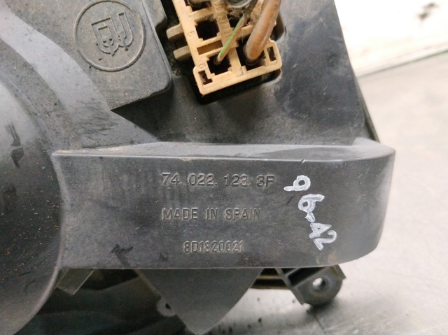 740221233F VAG Motor del ventilador del calefactor  disponible Alicante