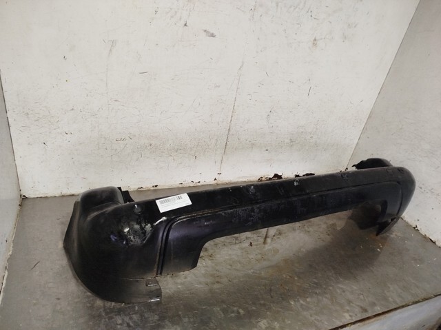 PEUGEOT 7410GE Parachoques trasero, parte central  en stock Terrassa