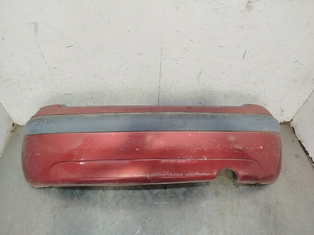 Parachoques trasero Citroen C3 hatchback desguace