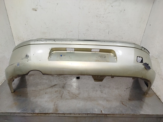 Parachoques Peugeot 407  6D segundo mano