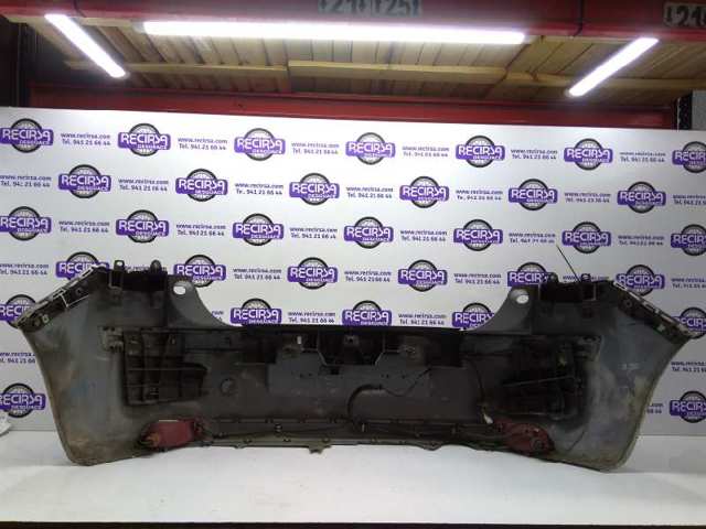 PEUGEOT 7410W9 Parachoques trasero  en stock Salamanca
