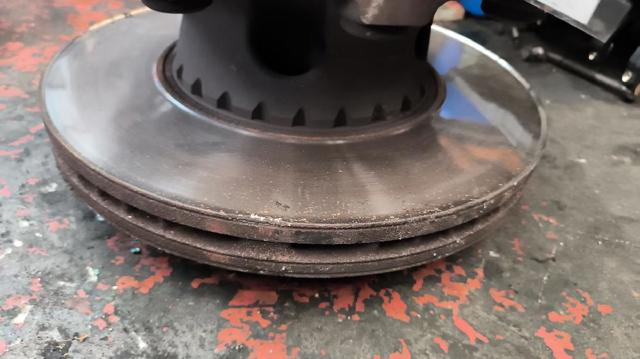 7421022433 Cubo de rueda delantero  comprar en Pontevedra