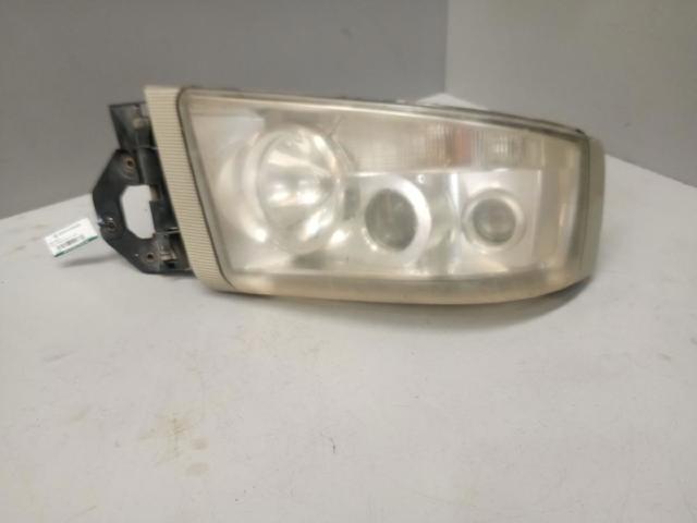 Faro delantero derecho 7421636309 RENAULT