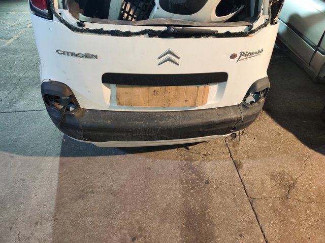 Refuerzo parachoque trasero Citroen C3  monovolumen comprar en España