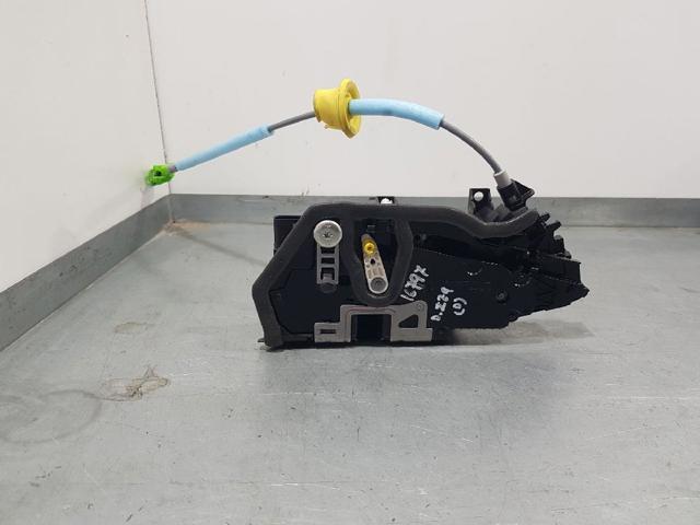 7445041 BMW