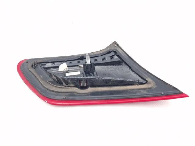 PEUGEOT 7453E5 Piloto trasero interior derecho  en stock Terrassa