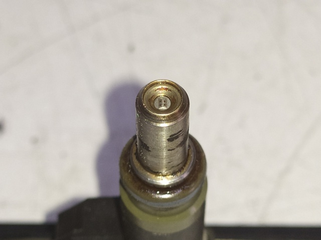 BMW 7506158 Inyector de combustible  disponible Lugo