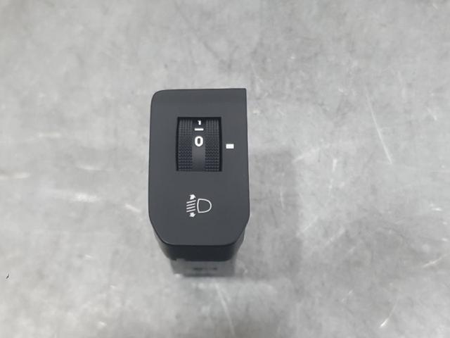 HYUNDAI 751U00080  en stock Valencia