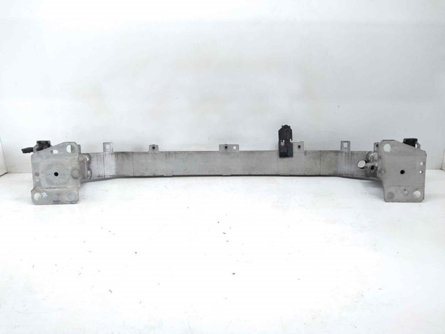 752100003R RENAULT Refuerzo parachoque delantero  en stock Gandía