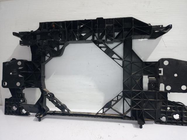 RENAULT 752100007R Soporte de radiador  en stock Valencia