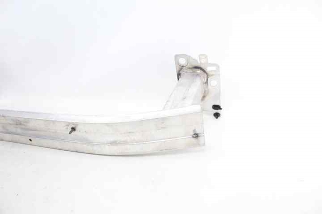752107246R RENAULT Refuerzo parachoque delantero  en stock Córdoba
