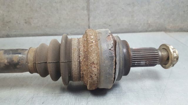 7521630 BMW Semieje trasero  disponible Vigo