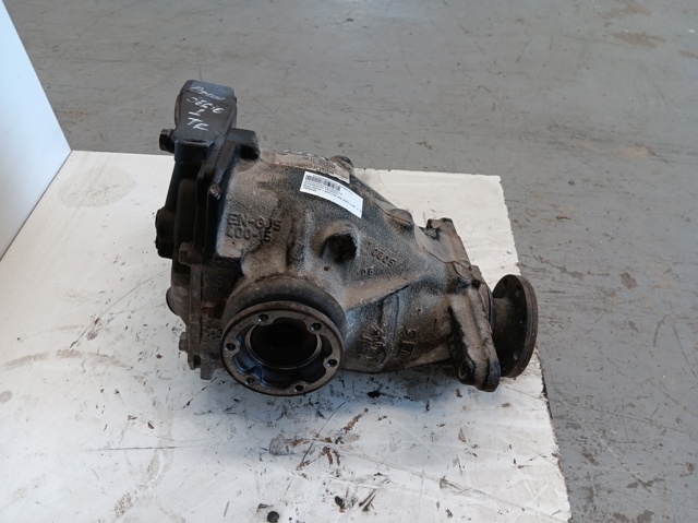 7524323 BMW