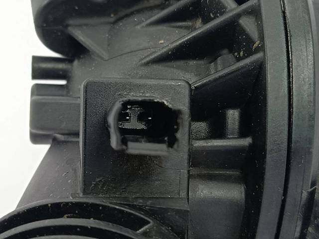 7552403 BMW