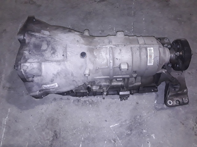 7556842 BMW