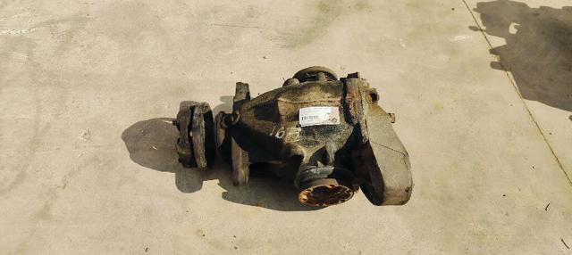 7572804 BMW