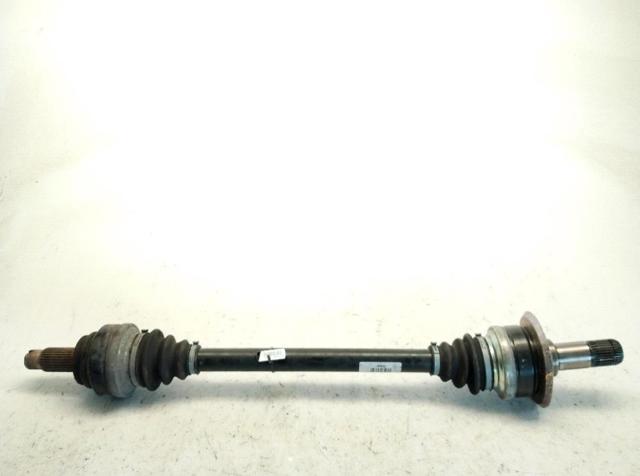 7581017 BMW
