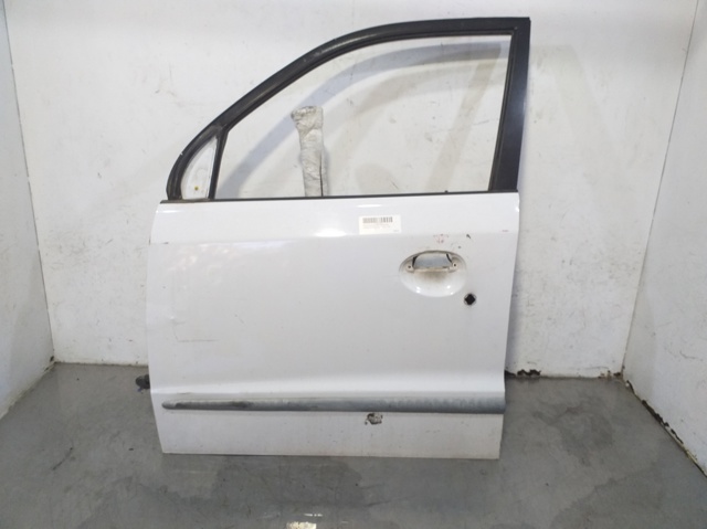 Puerta delantera izquierda 7600302020 Hyundai/Kia