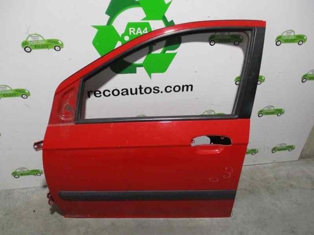 Puerta delantera izquierda 760031C020 Hyundai/Kia