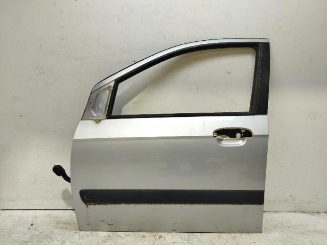 Puerta del conductor Hyundai Getz (TB)
