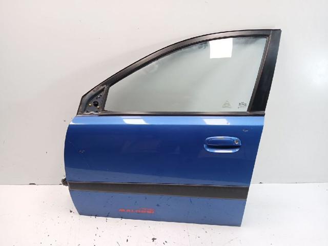 Precio del repuesto Puerta del conductor Rio II hatchback