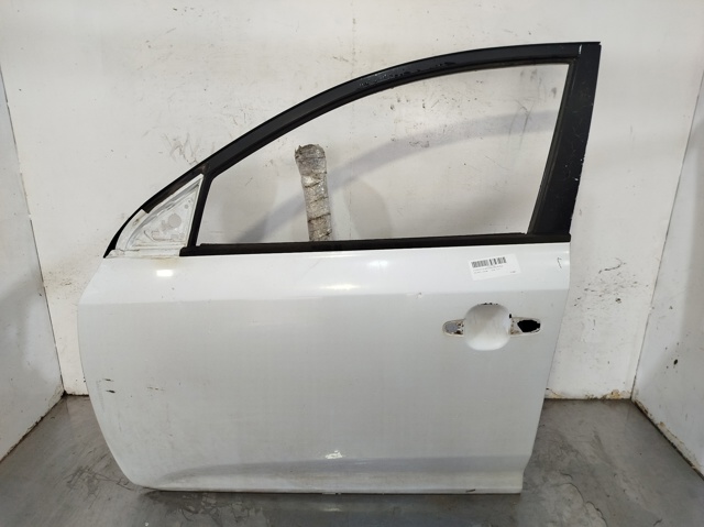 Puerta del conductor para KIA Ceed  (ED)