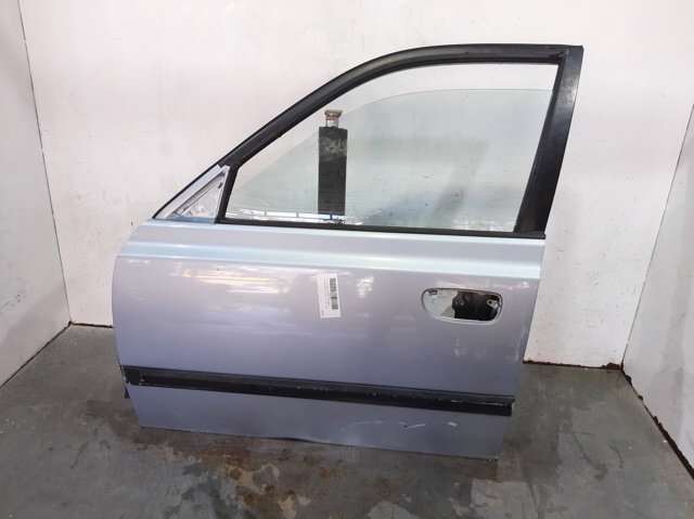 Puerta delantera izquierda 7600325031 Hyundai/Kia