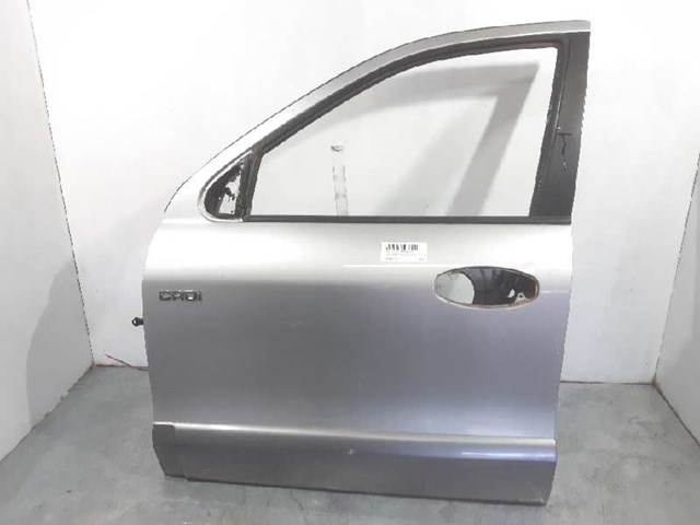 Comprar Puerta delantera izquierda Hyundai Santa Fe I SM a bajo precio