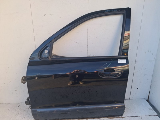 Puerta del conductor para Hyundai Santa Fe I (SM)