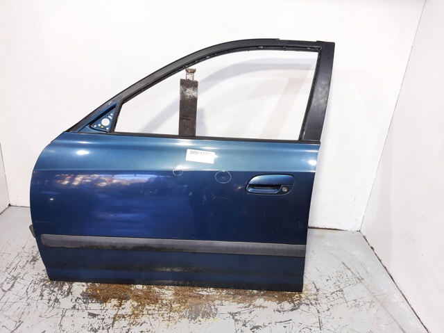 Puerta delantera izquierda 760032D042 Hyundai/Kia