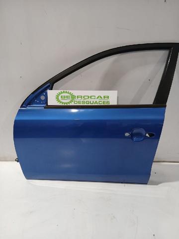 760032R010 HYUNDAI Puerta delantera izquierda  en stock Gandía