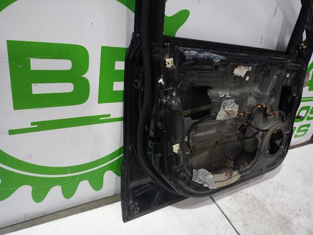 760033E111 HYUNDAI Puerta delantera izquierda  en stock Huelva