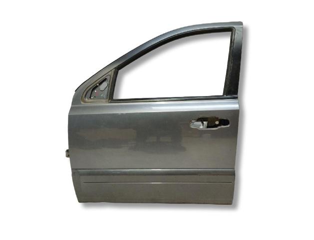 Puerta del conductor para KIA Sorento  (JC)