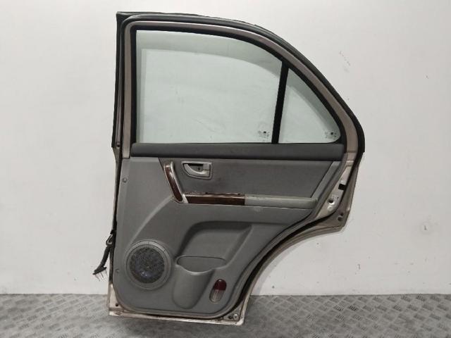 760033E111 HYUNDAI Puerta delantera izquierda  comprar en Jaén
