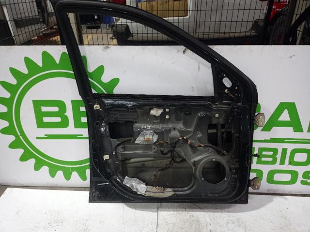 HYUNDAI 760033E111 Puerta delantera izquierda  disponible Lugo