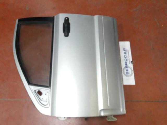 760033E111 HYUNDAI Puerta delantera izquierda  en stock Huelva