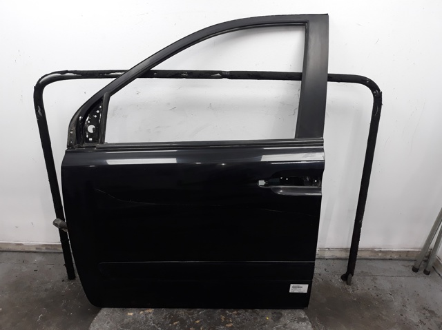 Puerta delantera izquierda 760034D010 Hyundai/Kia