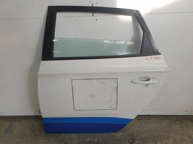 Puerta del conductor KIA Carens  monovolumen comprar en España
