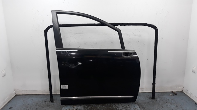 Puerta de coche, delantera, derecha 760041D010 Hyundai/Kia