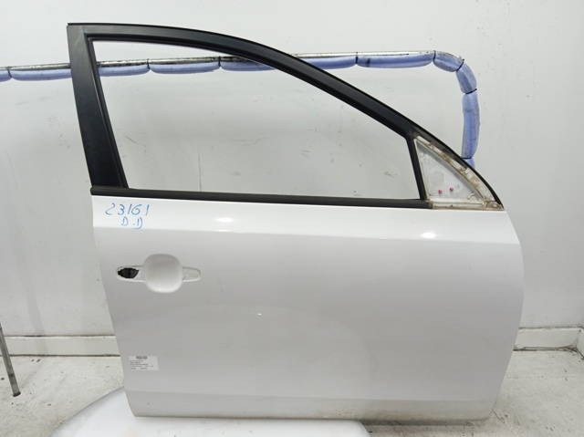 Puerta delantera derecha 760042R010 Hyundai/Kia