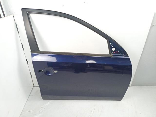 Puerta delantera derecha 760042R010 Hyundai/Kia