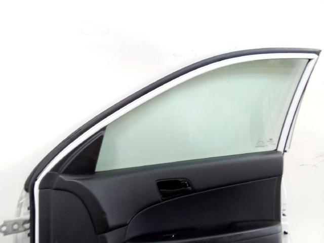 760042R010 HYUNDAI Puerta delantera derecha  comprar en Lleida