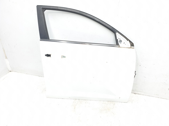 Puerta delantera derecha 760043W000 Hyundai/Kia