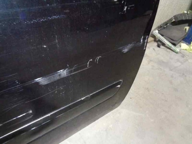 Puerta delantera derecha 760044D010 Hyundai/Kia